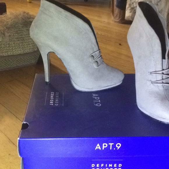Apt. 9 Shoes - Sexy high heeled shoes